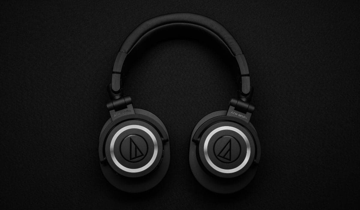 Best Headphones Under 5000